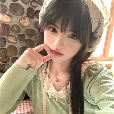 赛马女孩